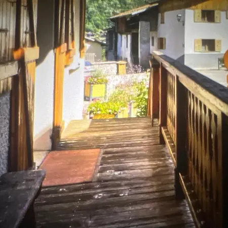 Super Central Chalet 6 Bdr - Mountain View Valtournenche
